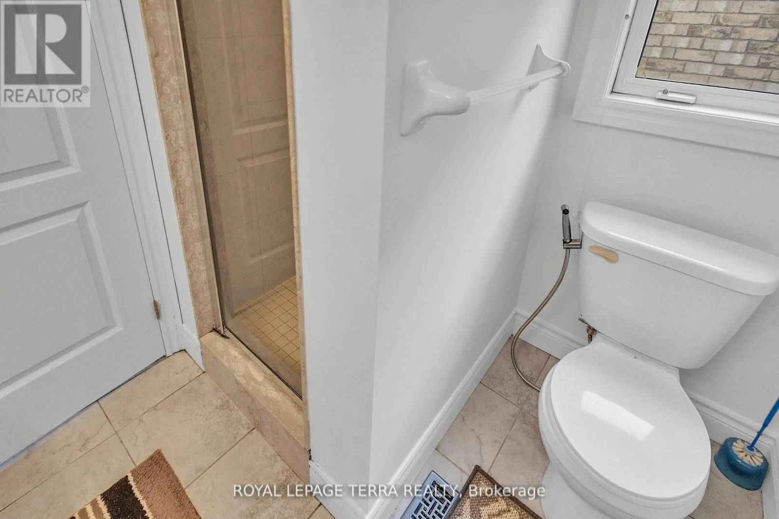 584 PINERY TRAIL