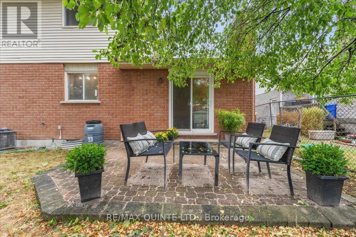 27 MORRIS DRIVE