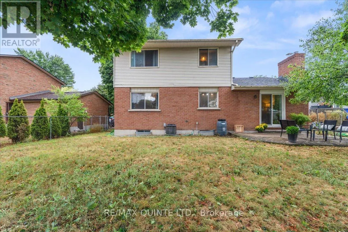 27 MORRIS DRIVE