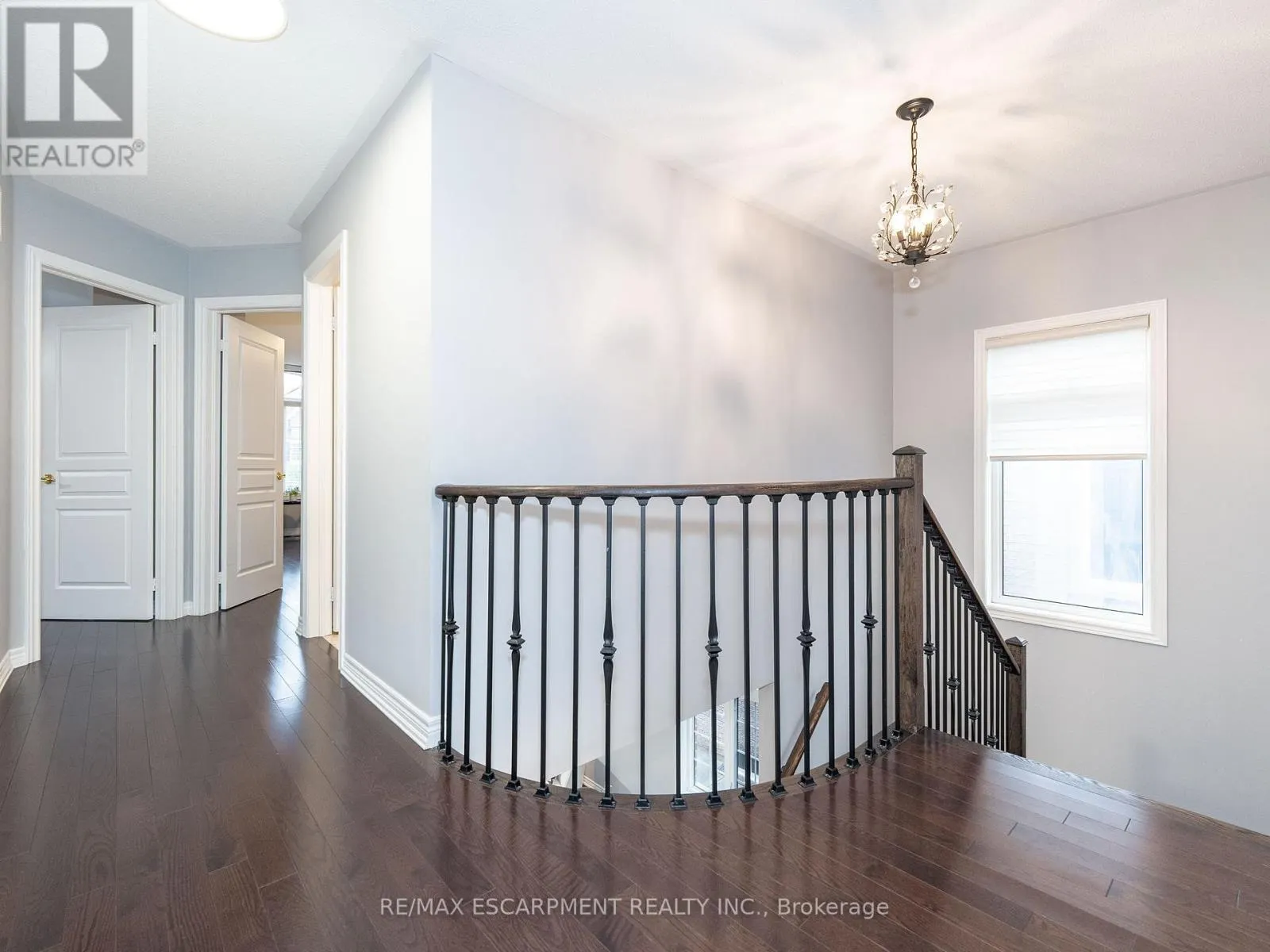 19 MCKNIGHT AVENUE