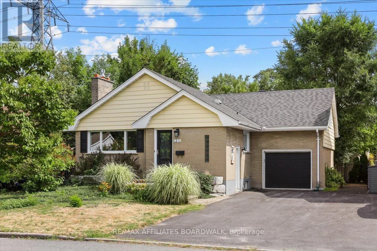 1211 WOODSIDE DRIVE