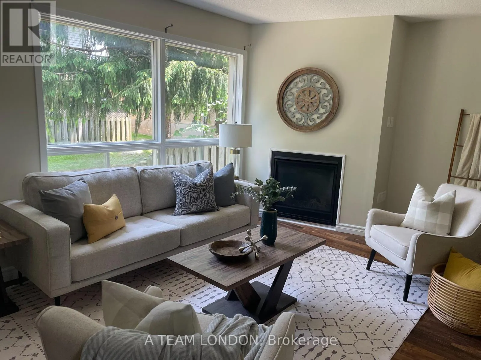 43 - 35 WATERMAN AVENUE, #43