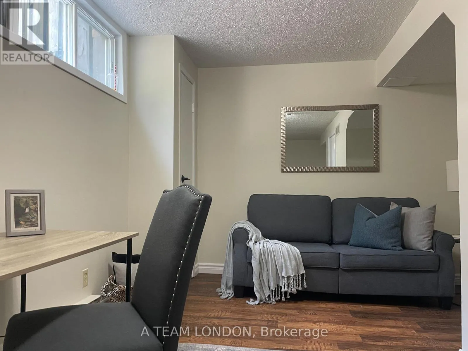 43 - 35 WATERMAN AVENUE, #43