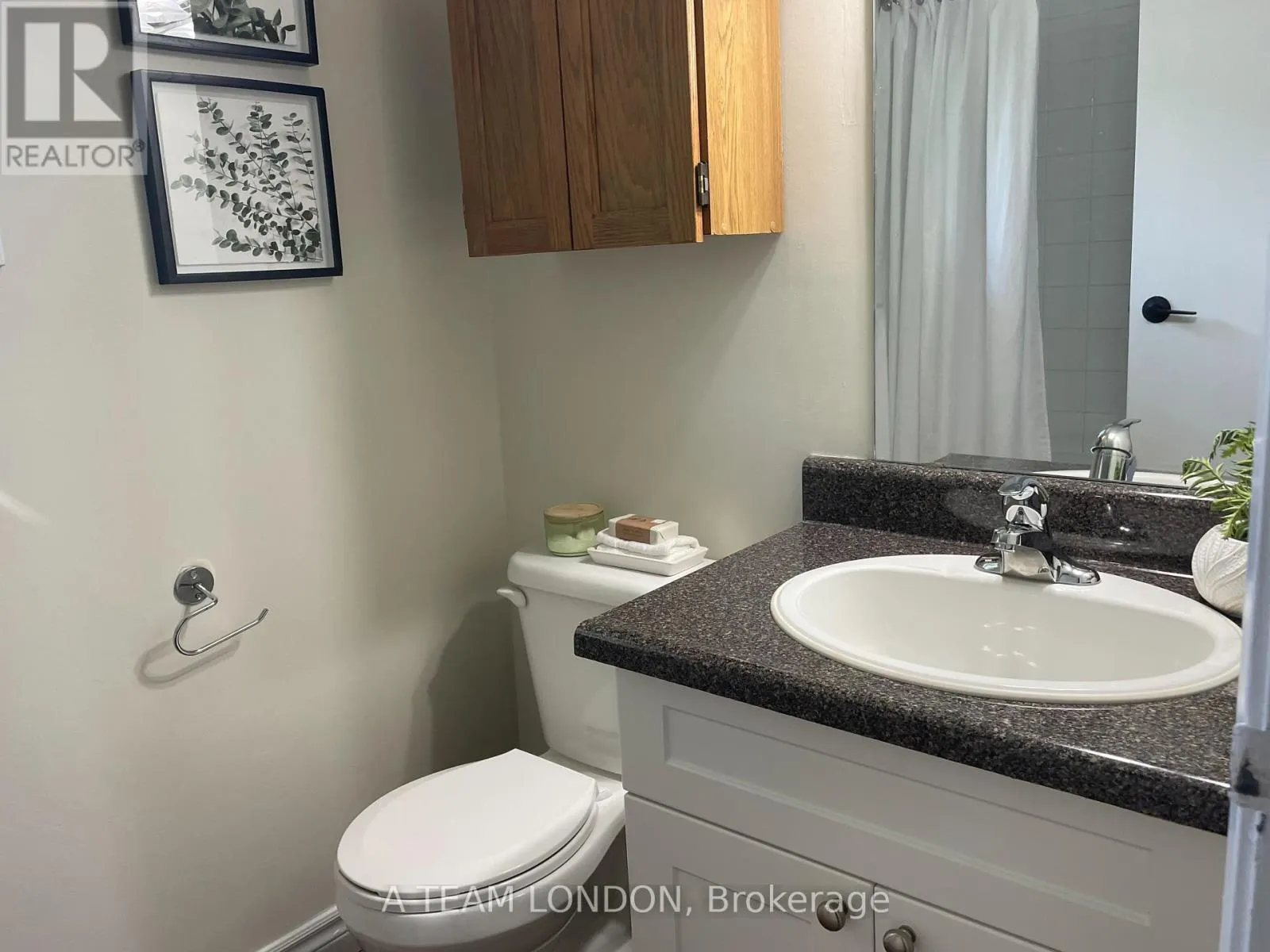 43 - 35 WATERMAN AVENUE, #43