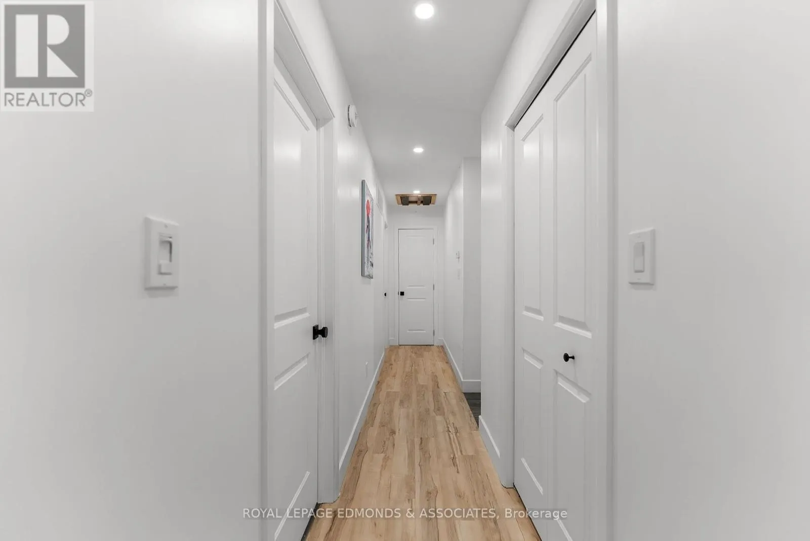 135 UNIACKE LANE