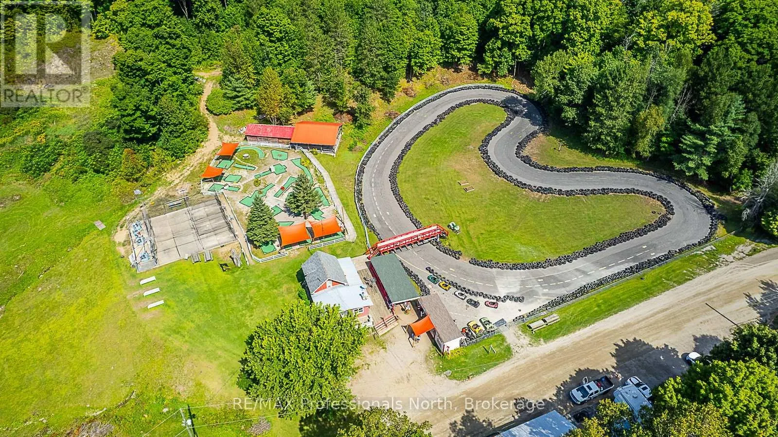 1063 RAVINE ROAD