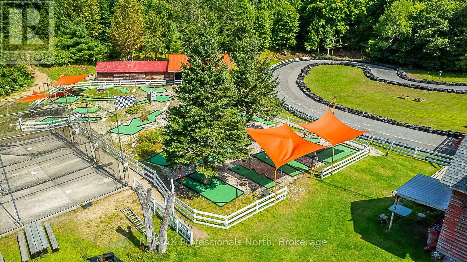 1063 RAVINE ROAD