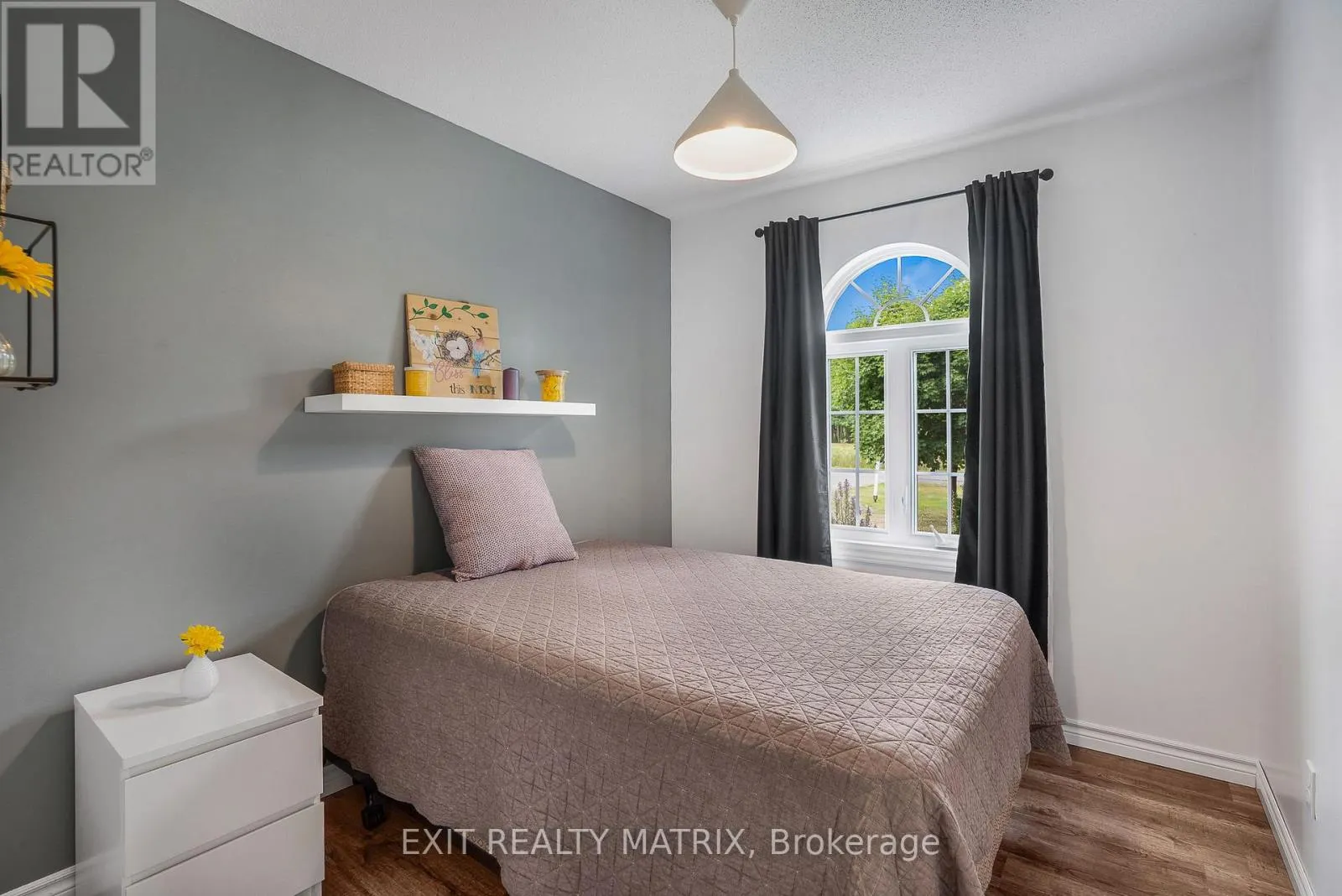 534 DE LA BERGERIE ROAD