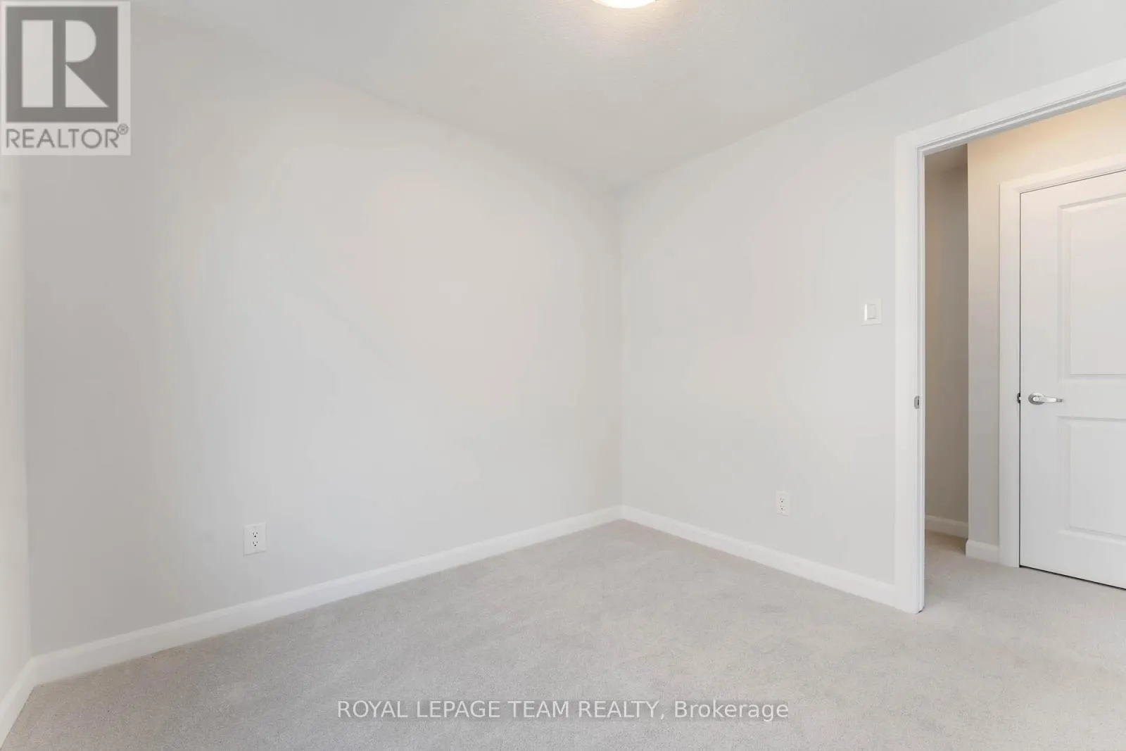 508 WOODLILY PRIVATE