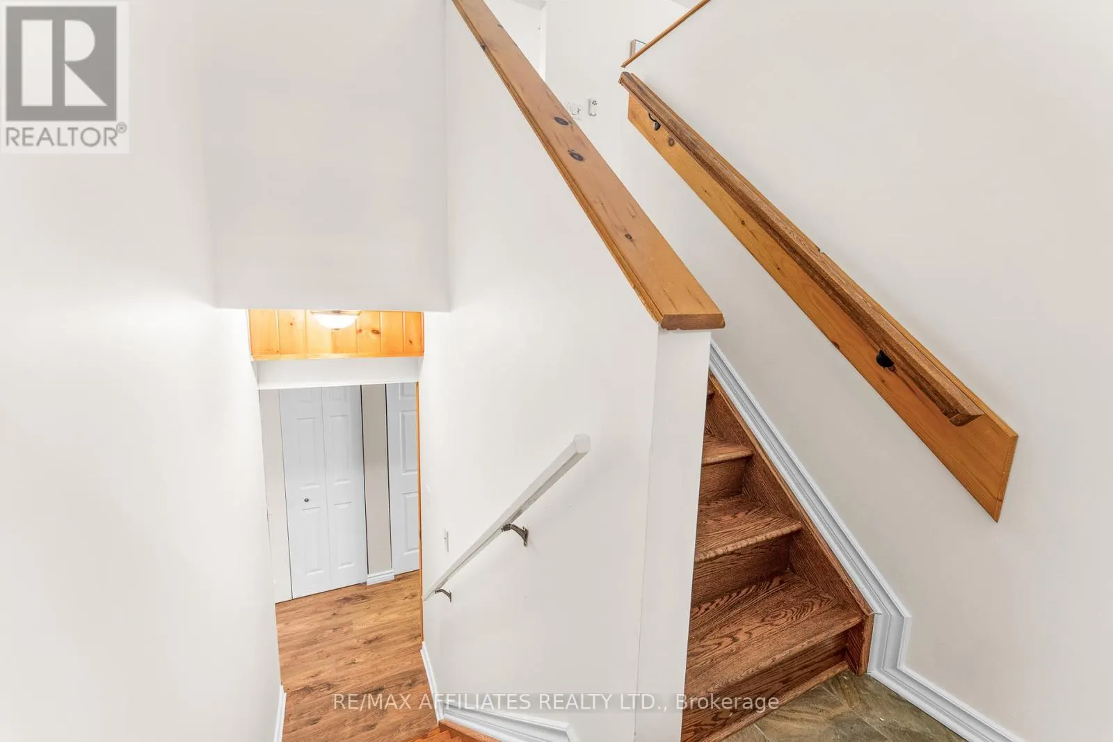 3662 FORESTVIEW LANE