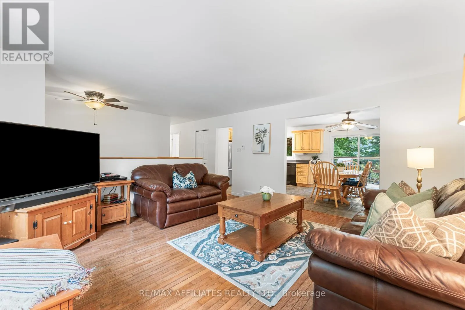 3662 FORESTVIEW LANE