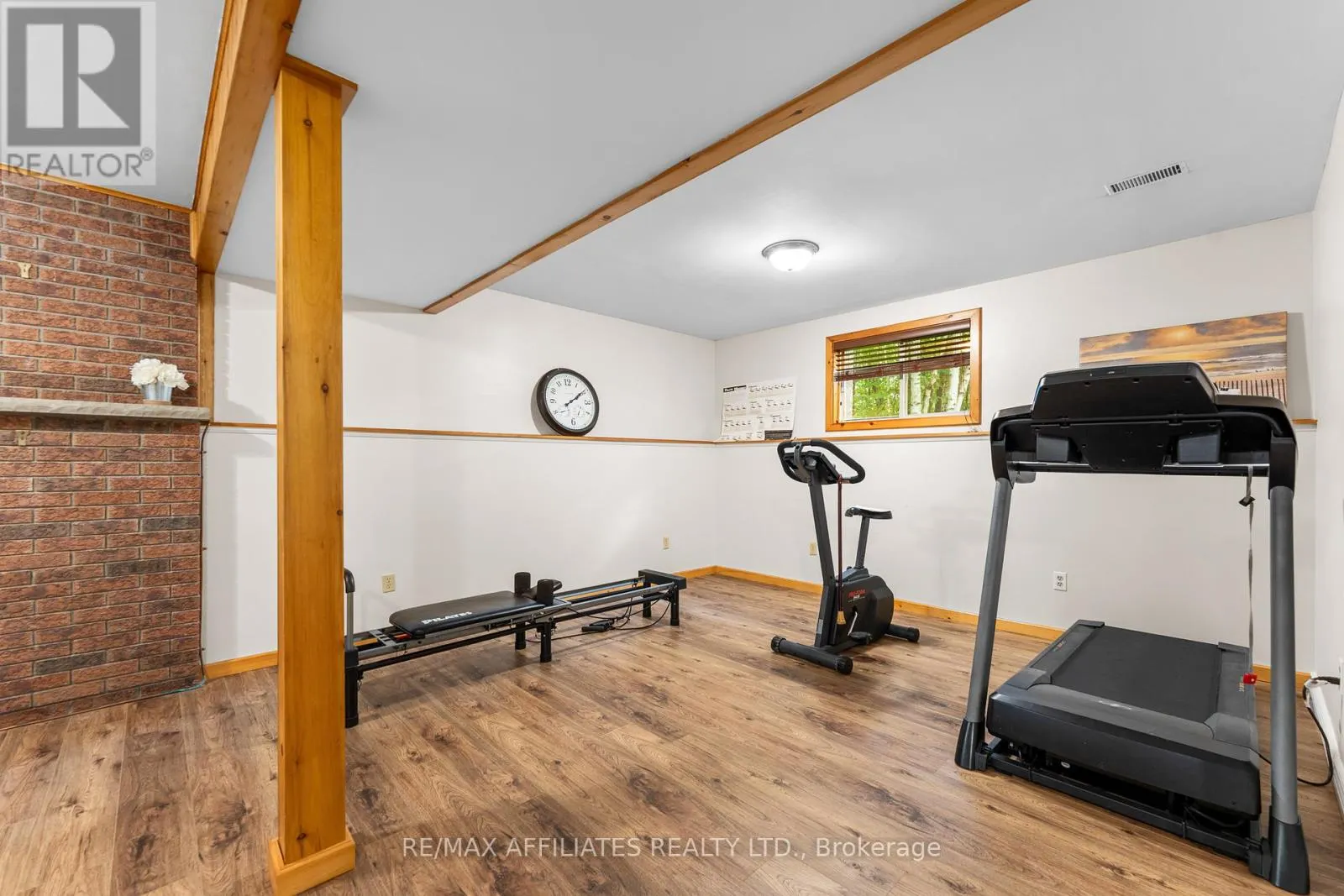 3662 FORESTVIEW LANE