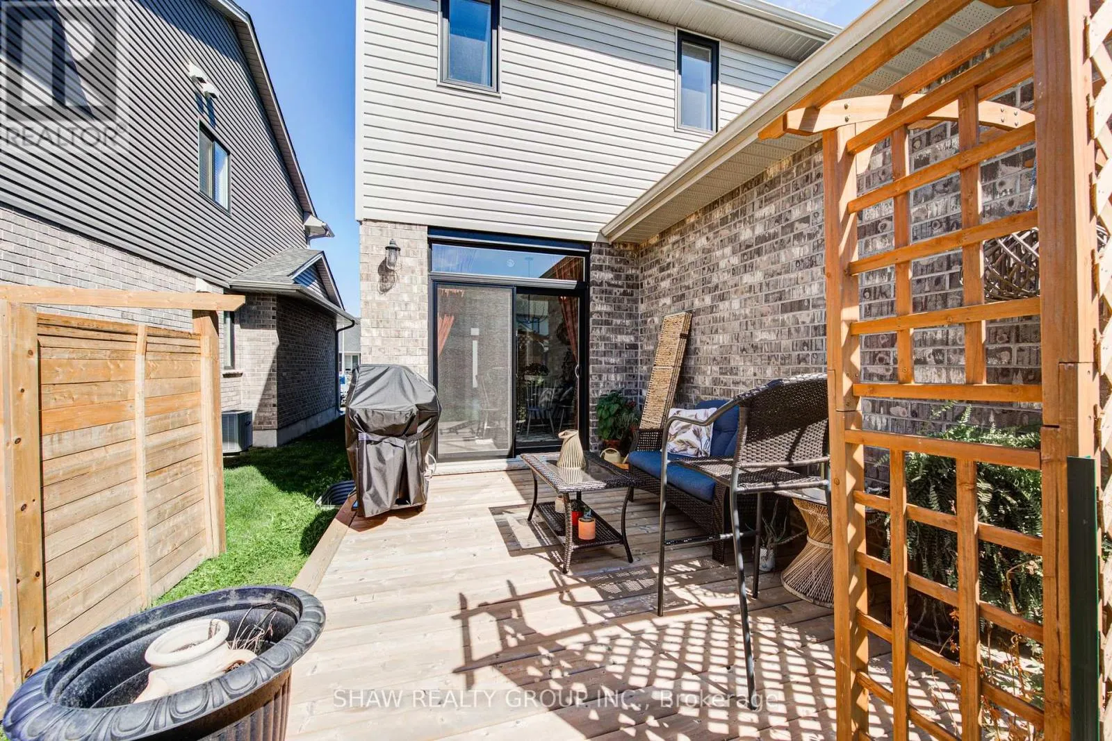 111 LIVINGSTON DRIVE