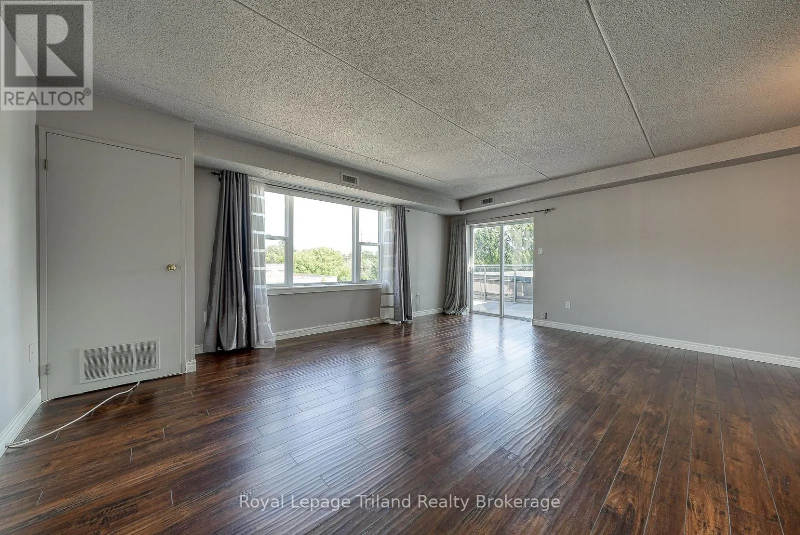 304 - 163 FERGUSON DRIVE, #304