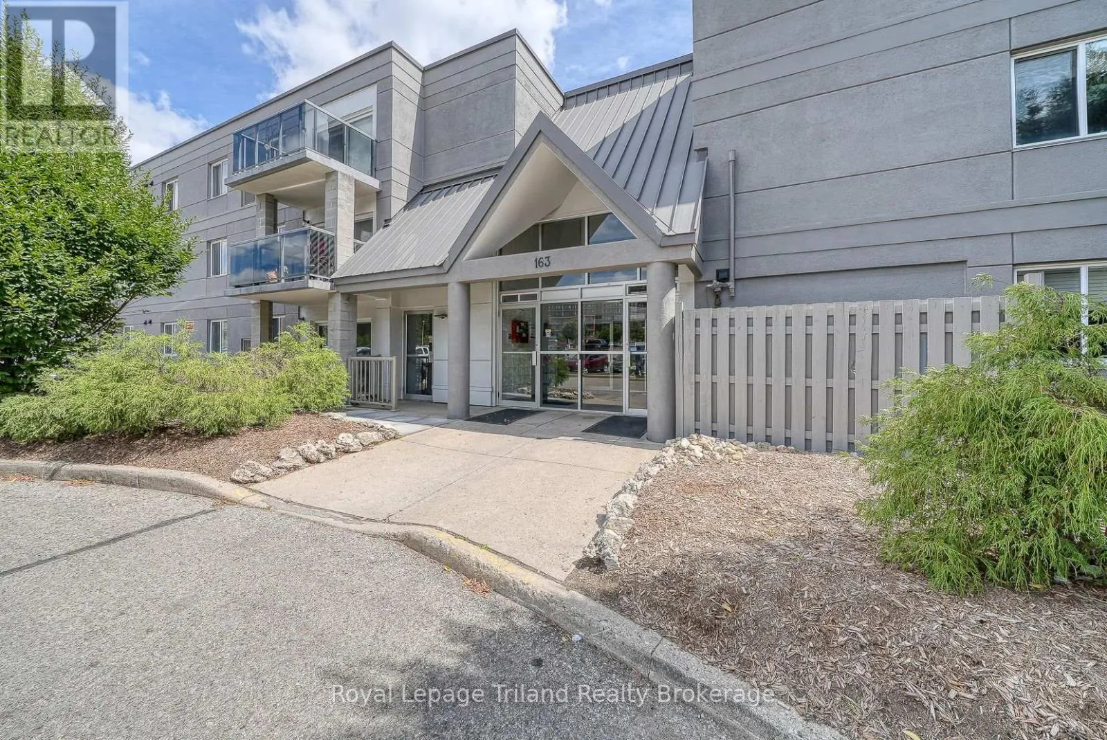 304 - 163 FERGUSON DRIVE, #304