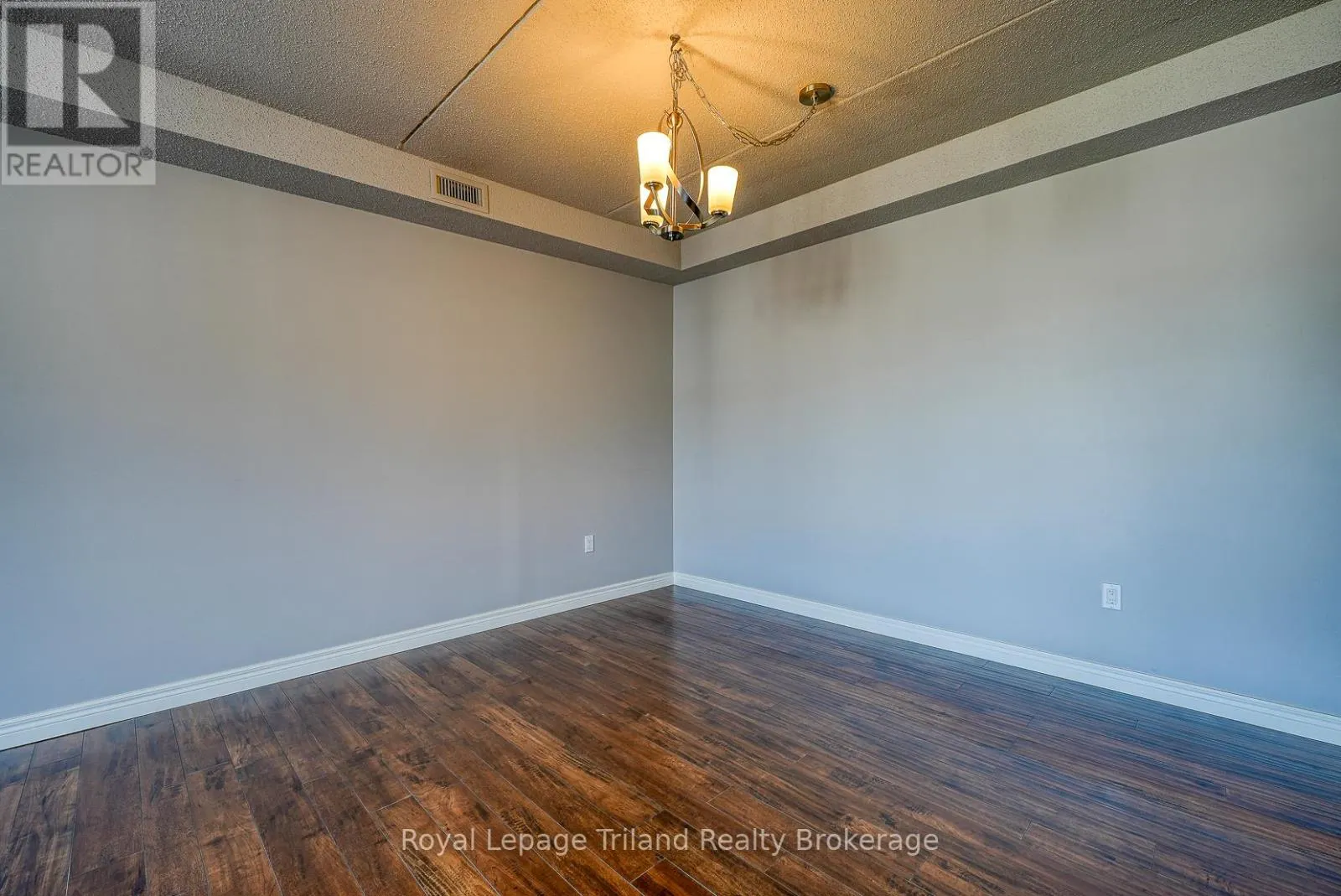 304 - 163 FERGUSON DRIVE, #304