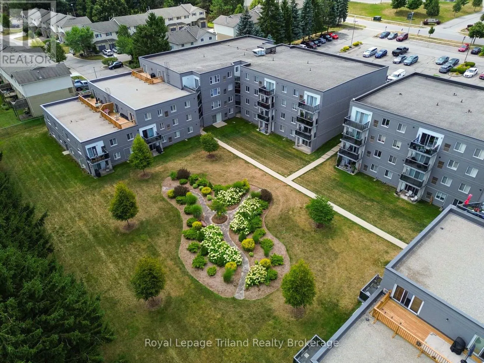 304 - 163 FERGUSON DRIVE, #304
