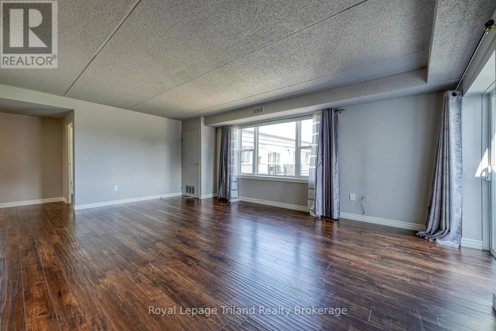 304 - 163 FERGUSON DRIVE, #304