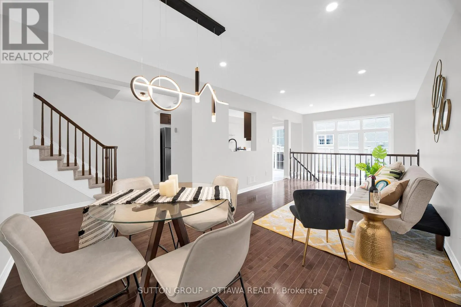 554 ASHBOURNE CRESCENT