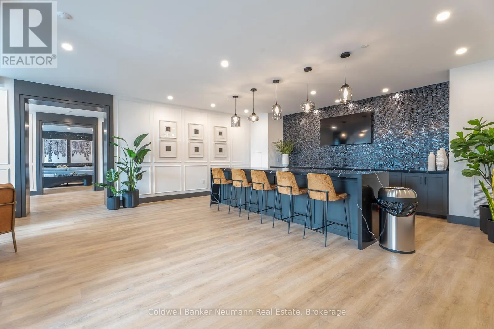208 - 1882 GORDON STREET, #208