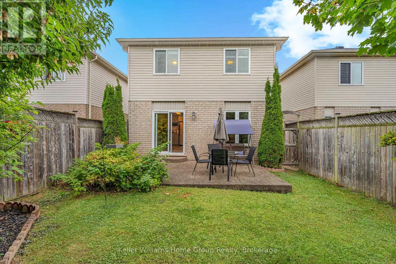 90 UDVARI CRESCENT
