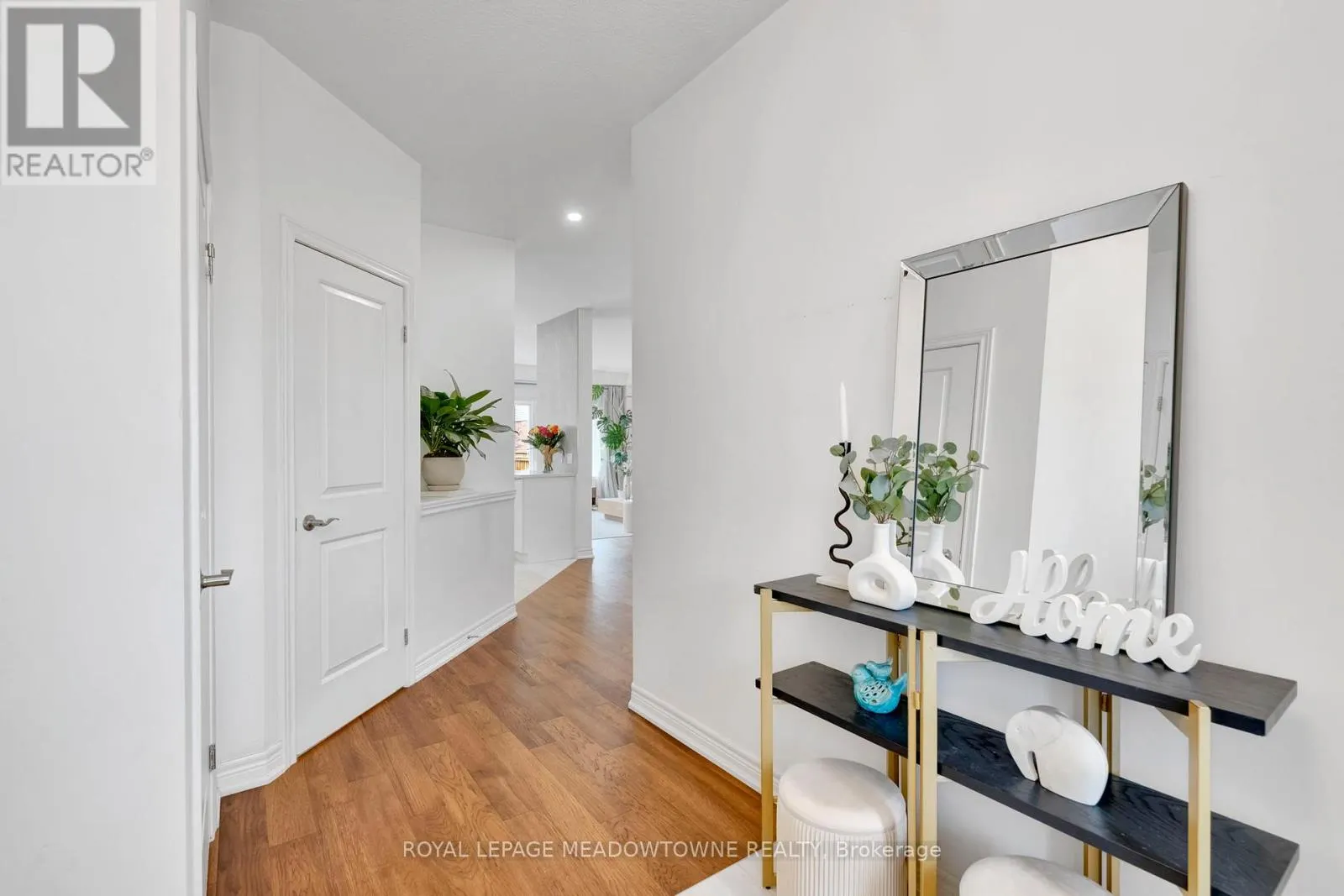 266 DALGLEISH TRAIL