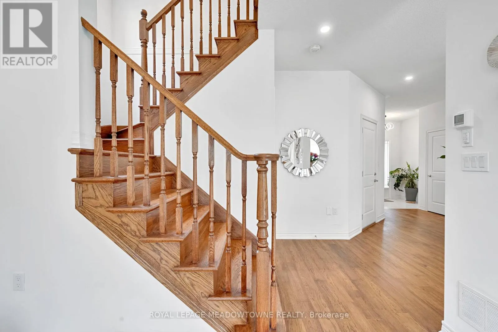 266 DALGLEISH TRAIL