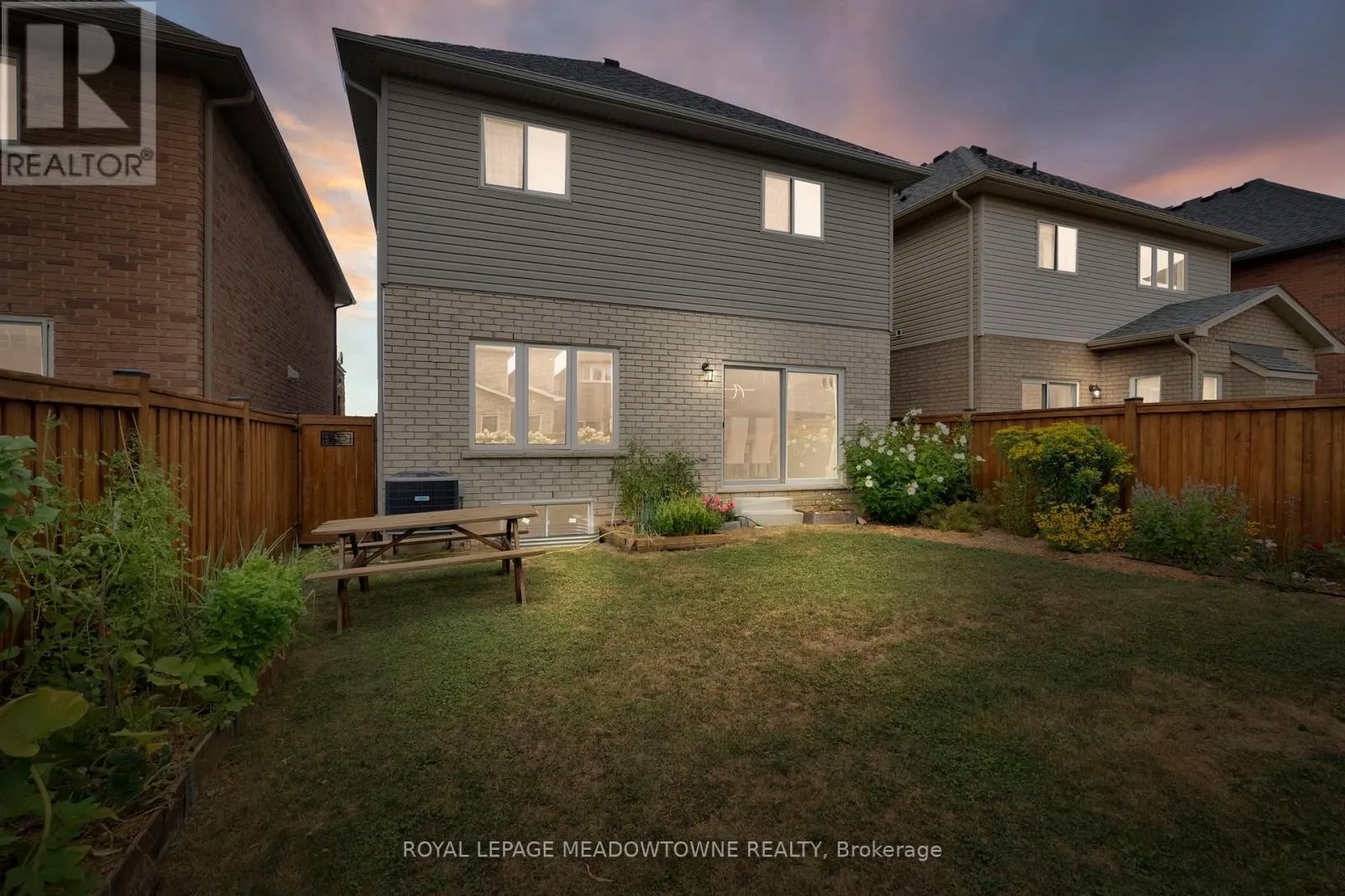 266 DALGLEISH TRAIL