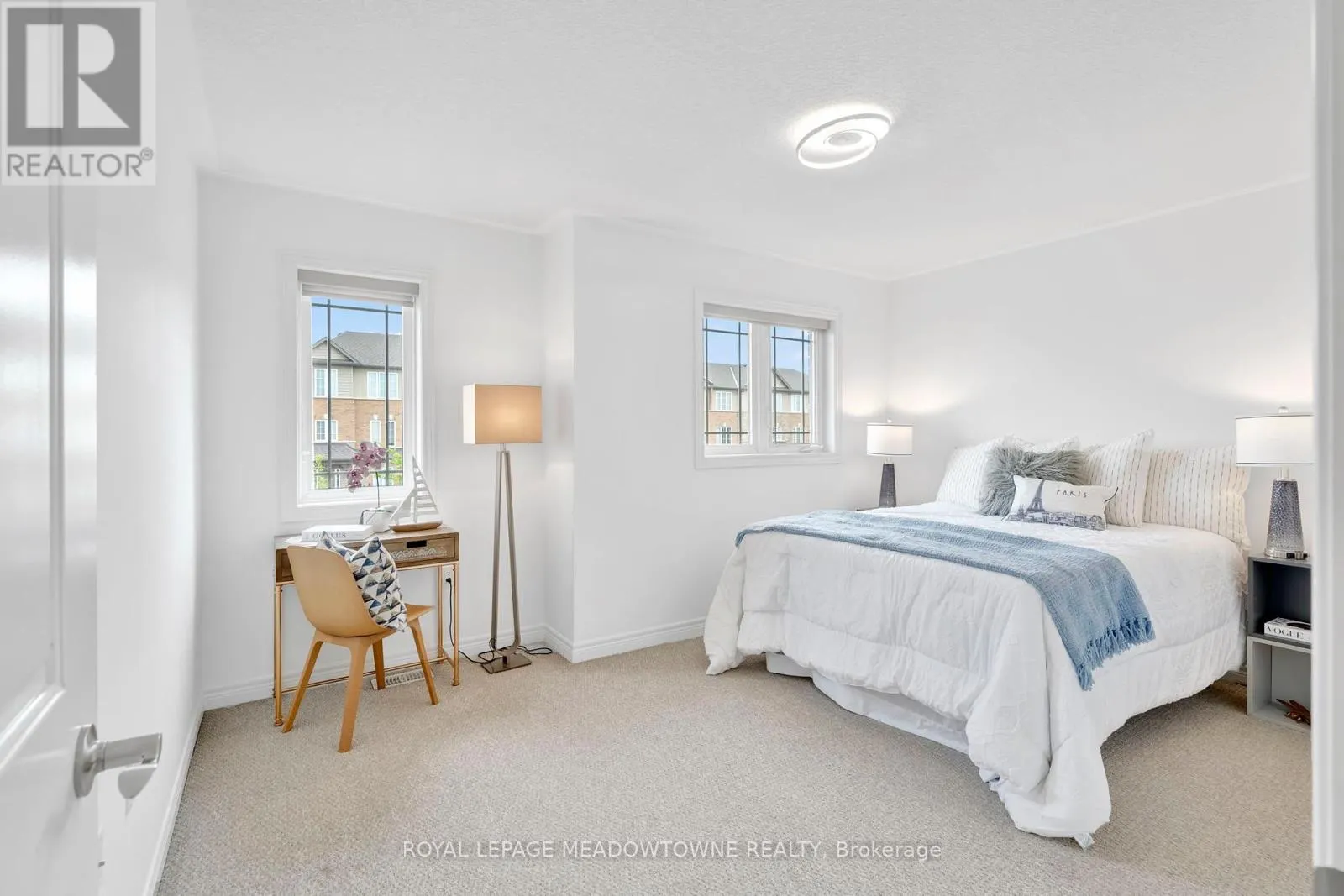266 DALGLEISH TRAIL