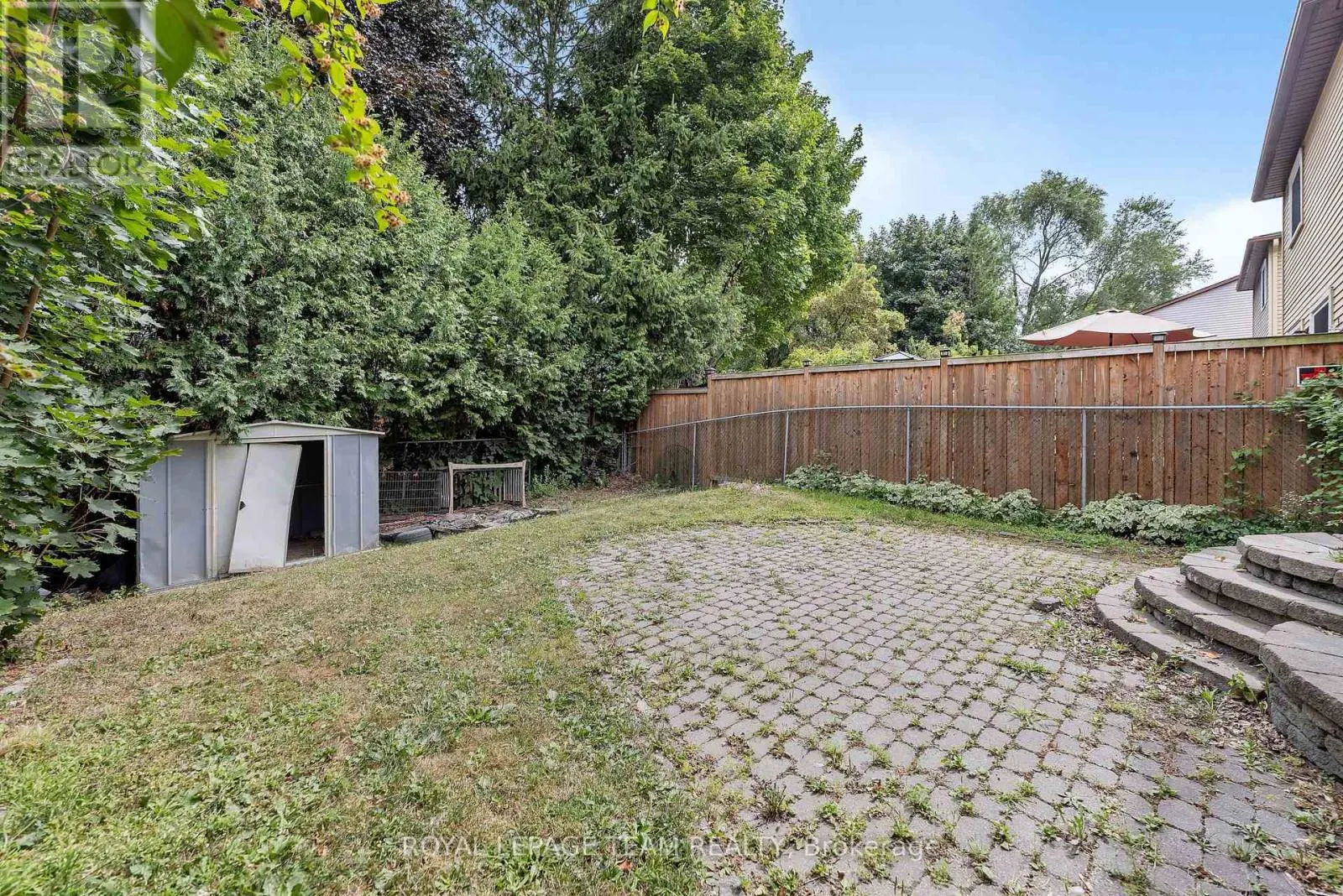 1843 BROUSSEAU CRESCENT