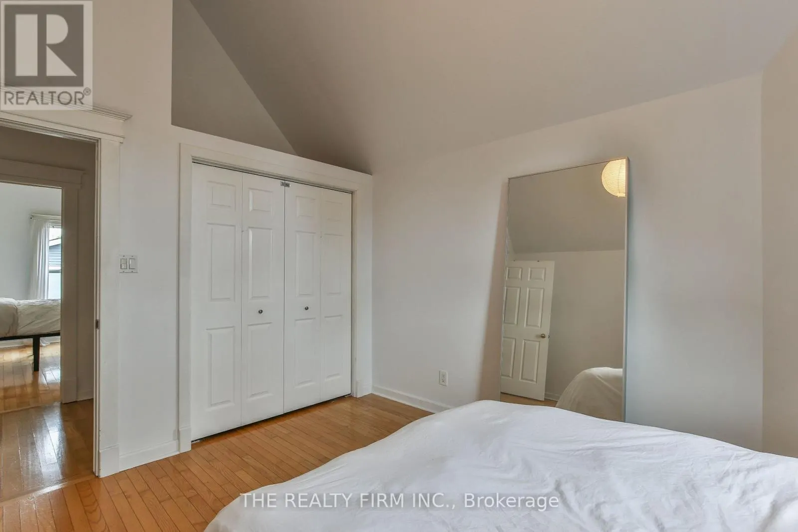 9 EAST AVENUE