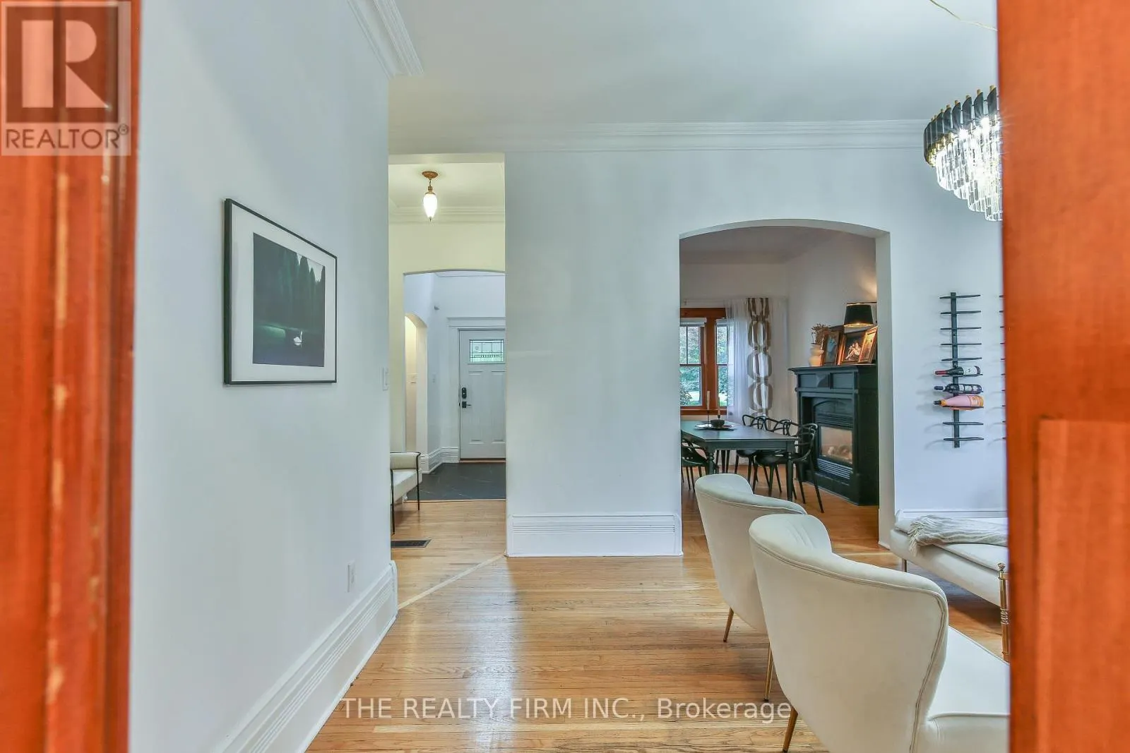 9 EAST AVENUE