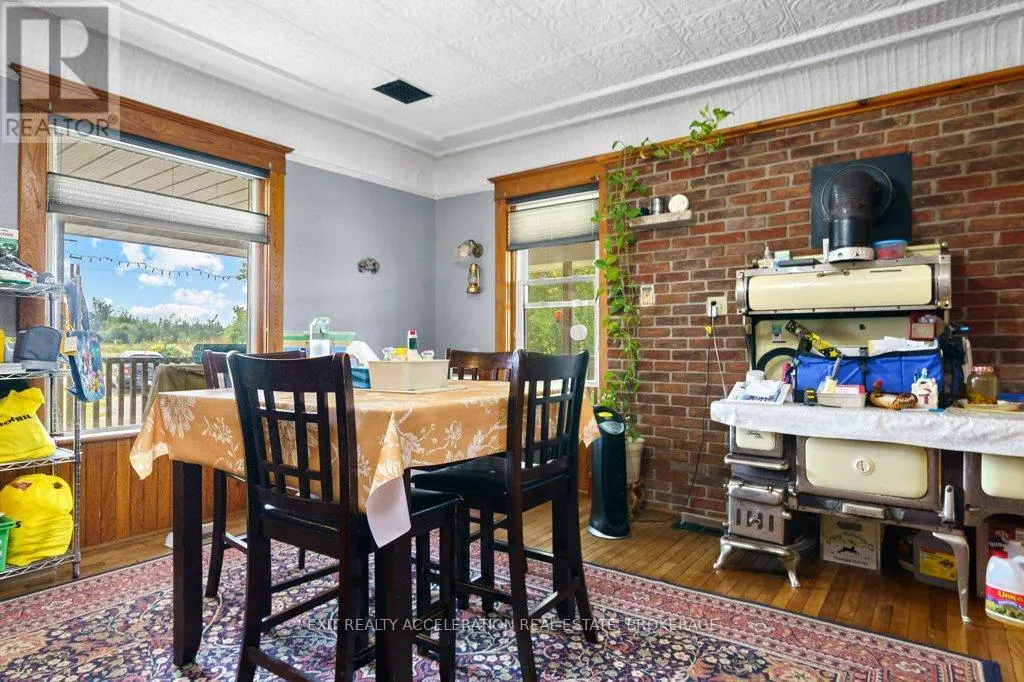 595 CRAIGEN ROAD