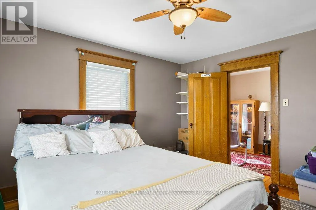 595 CRAIGEN ROAD