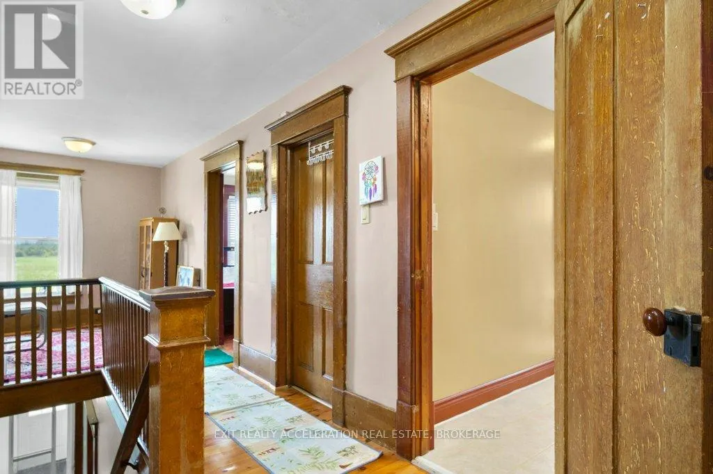595 CRAIGEN ROAD