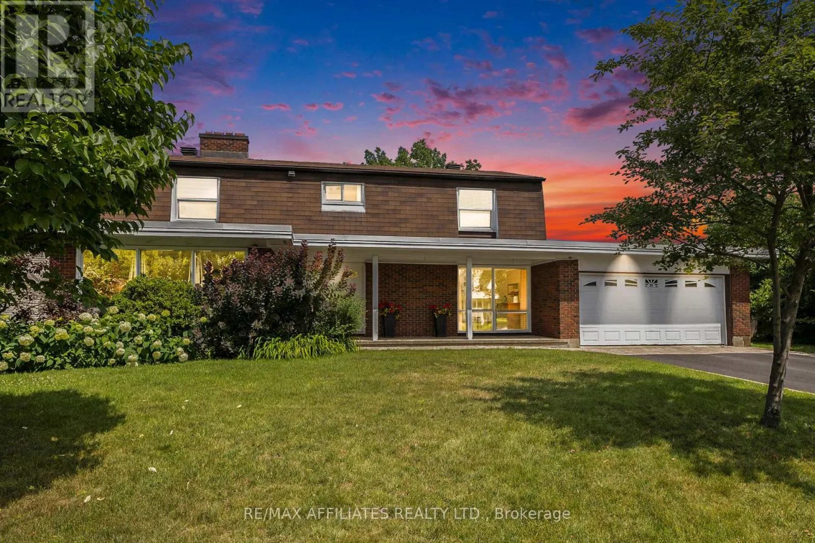 23 SIOUX CRESCENT