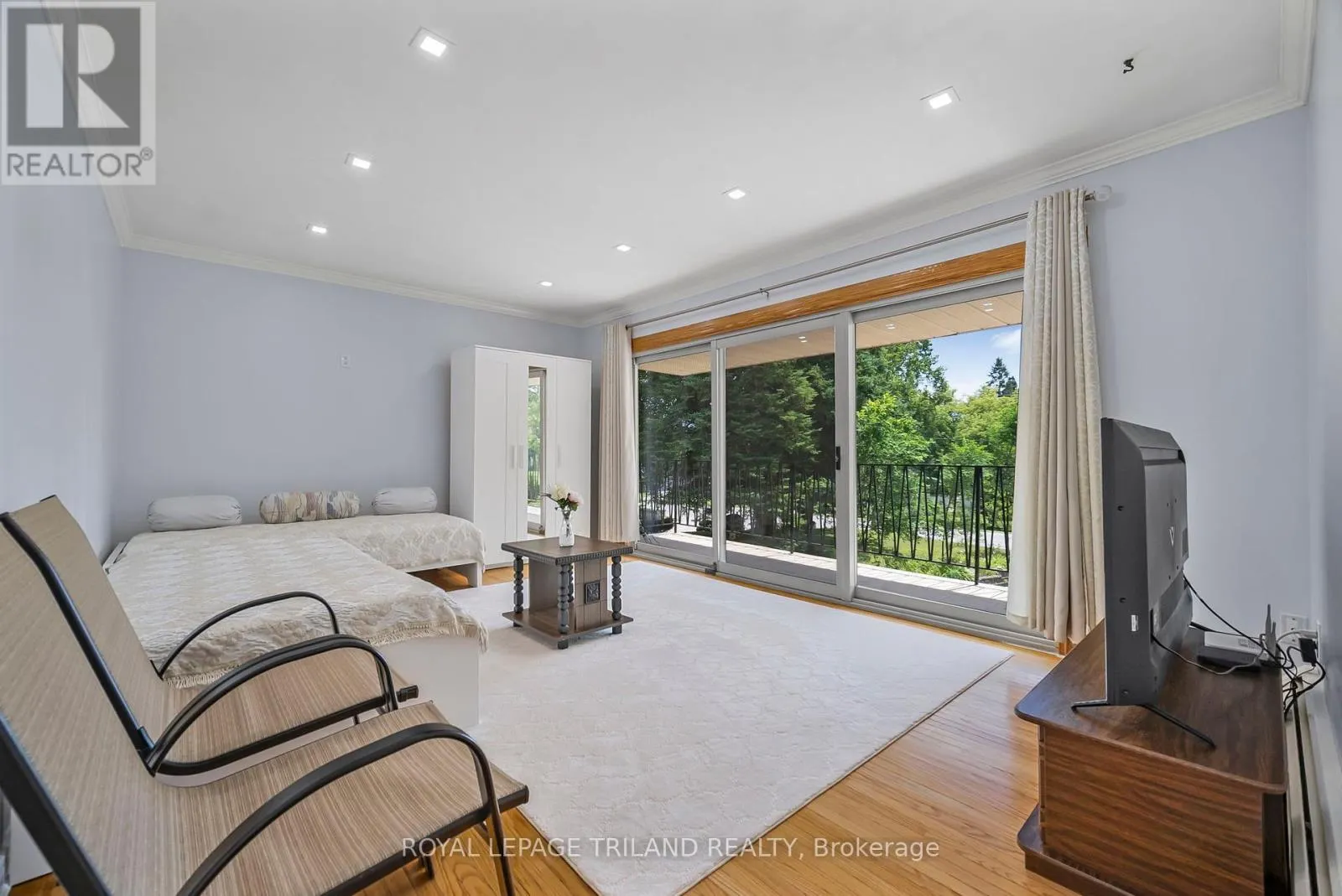 1210 HAMILTON ROAD