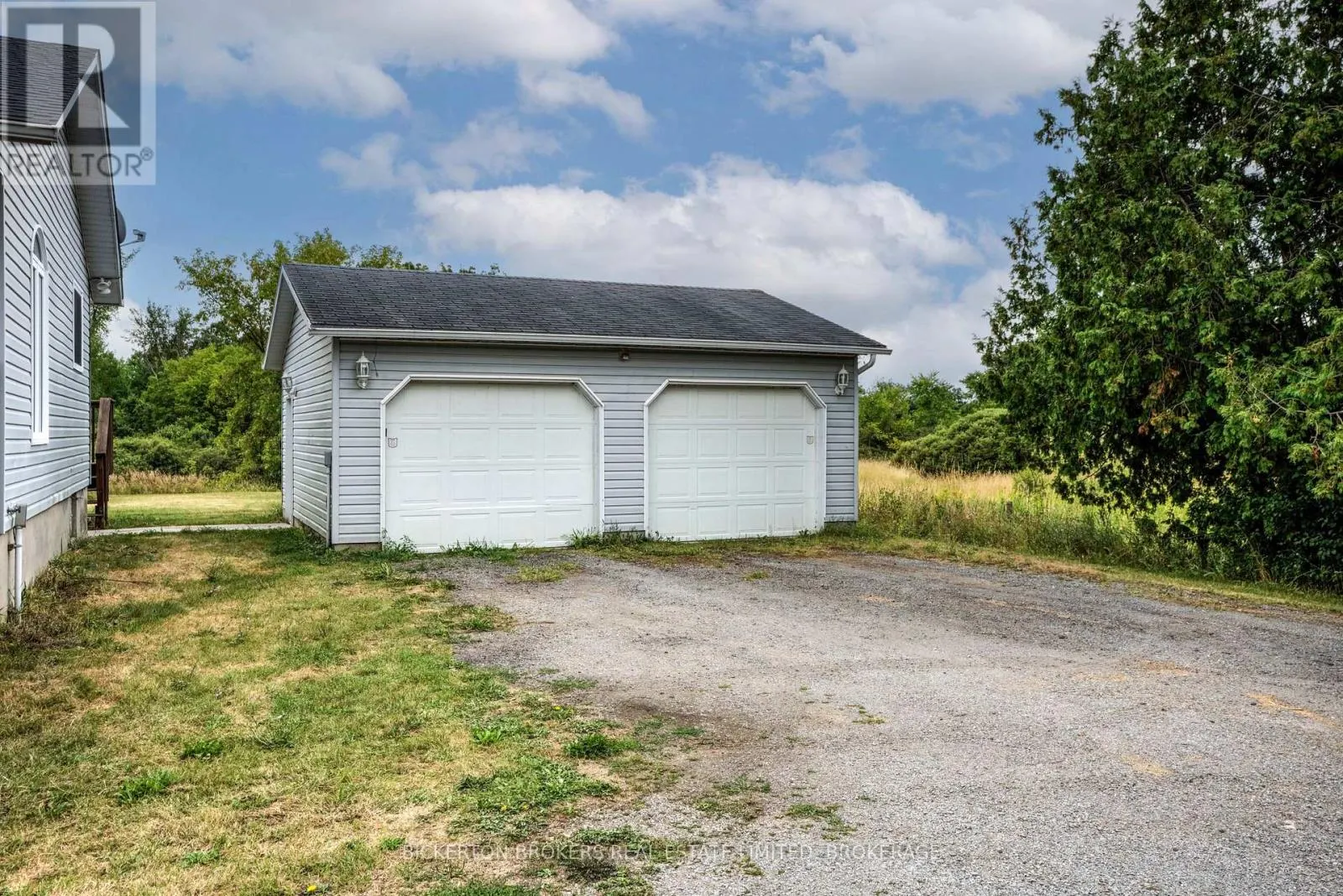 1425 COUNTY 2 ROAD