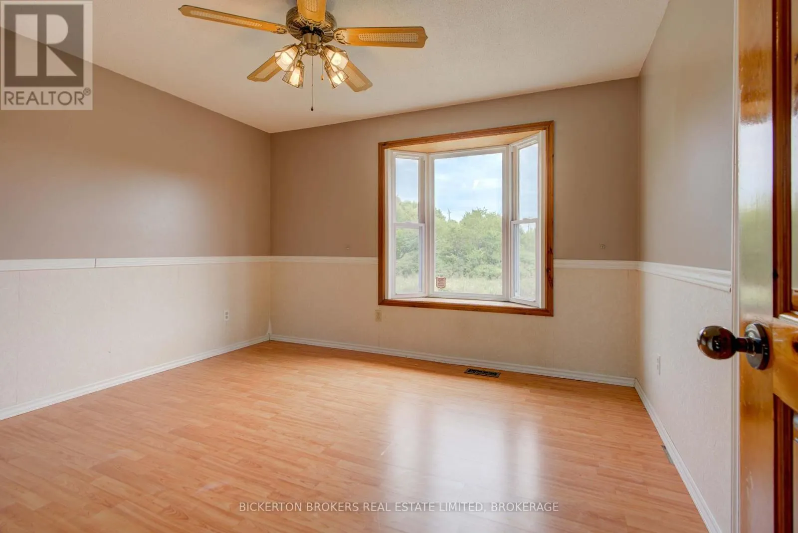 1425 COUNTY 2 ROAD