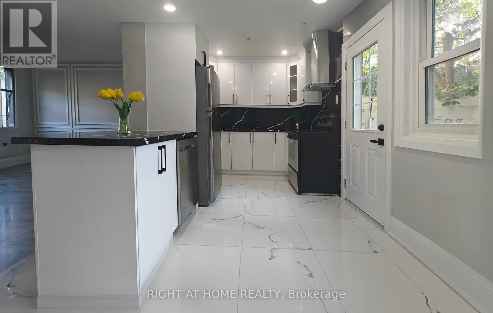381 EAST 23RD STREET
