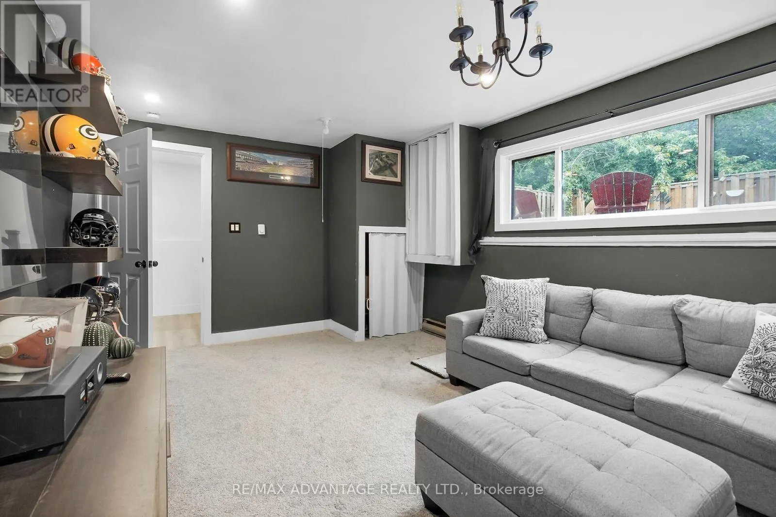 14 - 105 ANDOVER DRIVE, #14