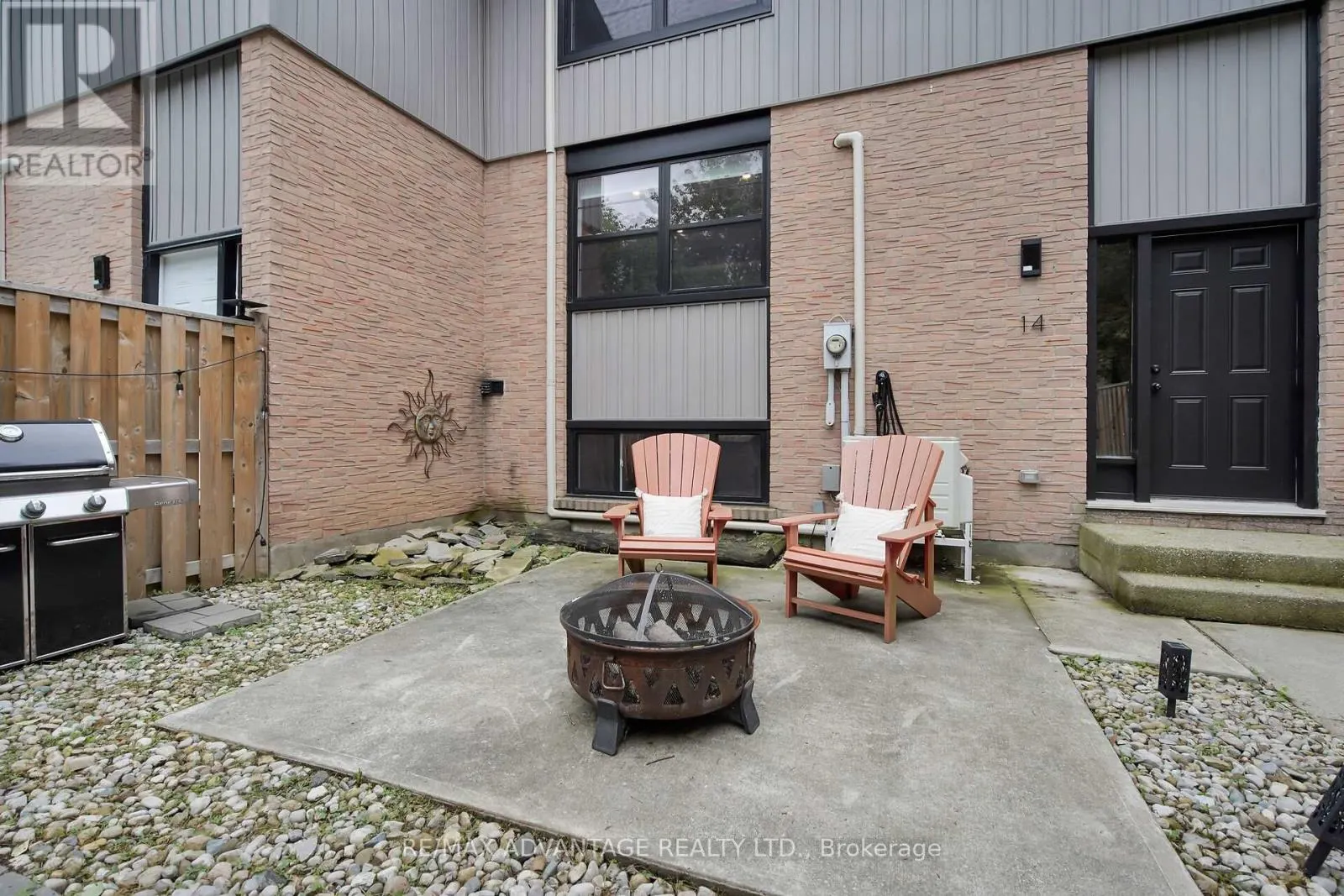 14 - 105 ANDOVER DRIVE, #14