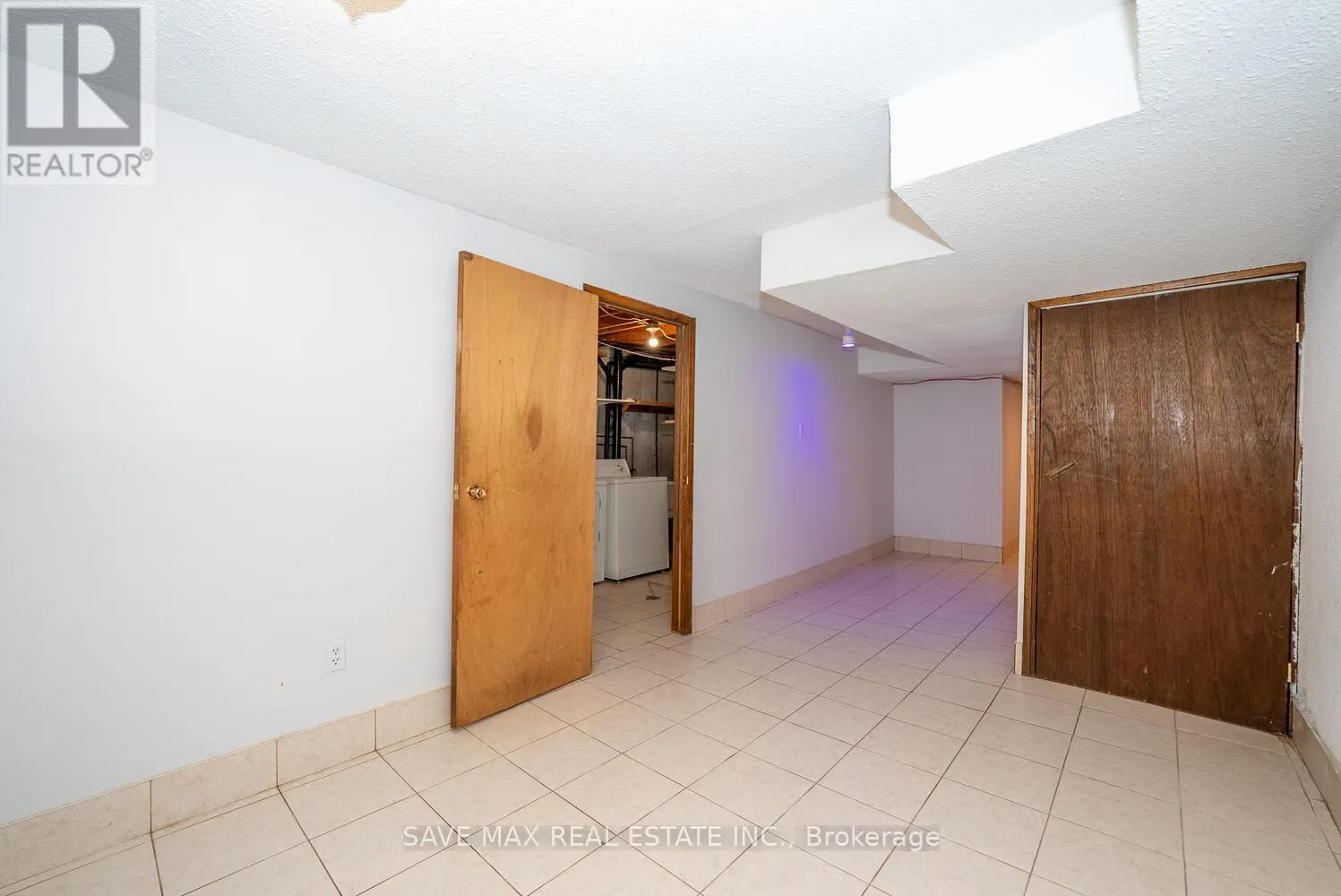 277 MACINTOSH DRIVE