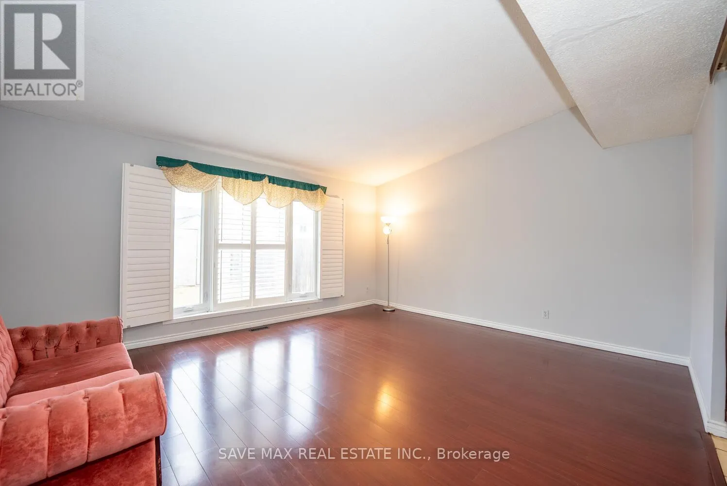 277 MACINTOSH DRIVE