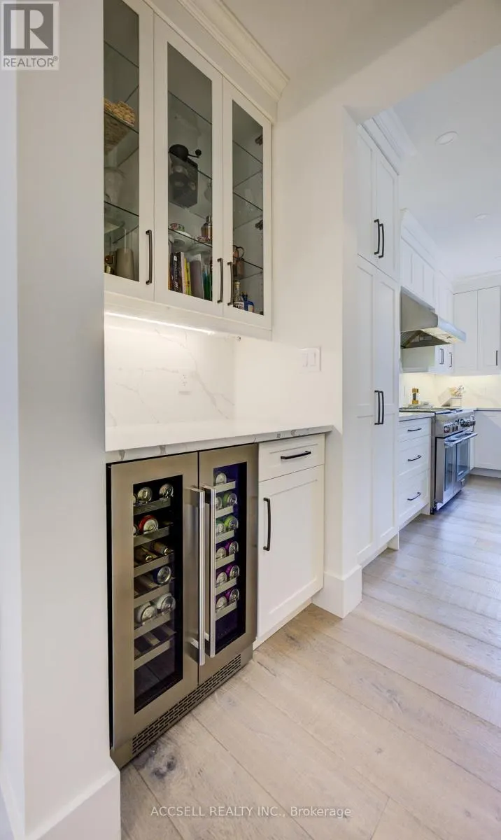 1095 MINERAL SPRINGS ROAD