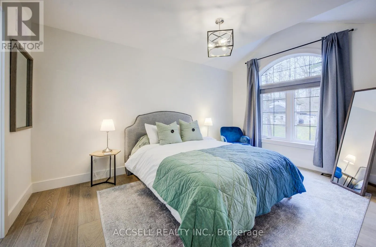 1095 MINERAL SPRINGS ROAD