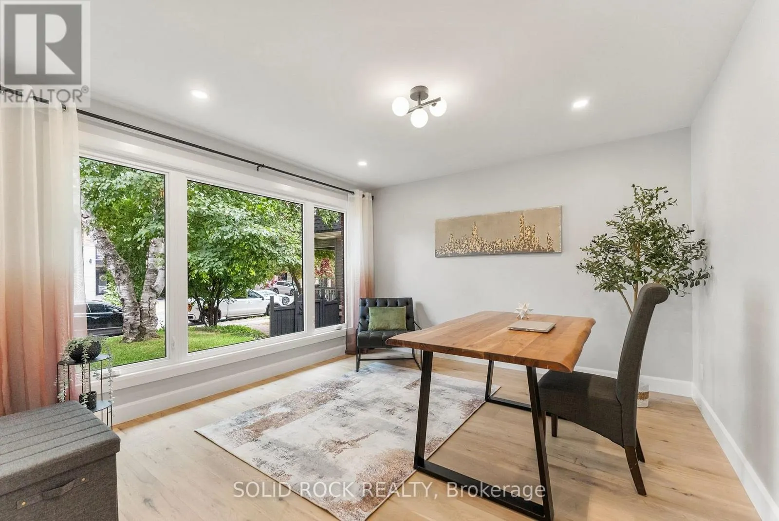 210 CARLETON AVENUE