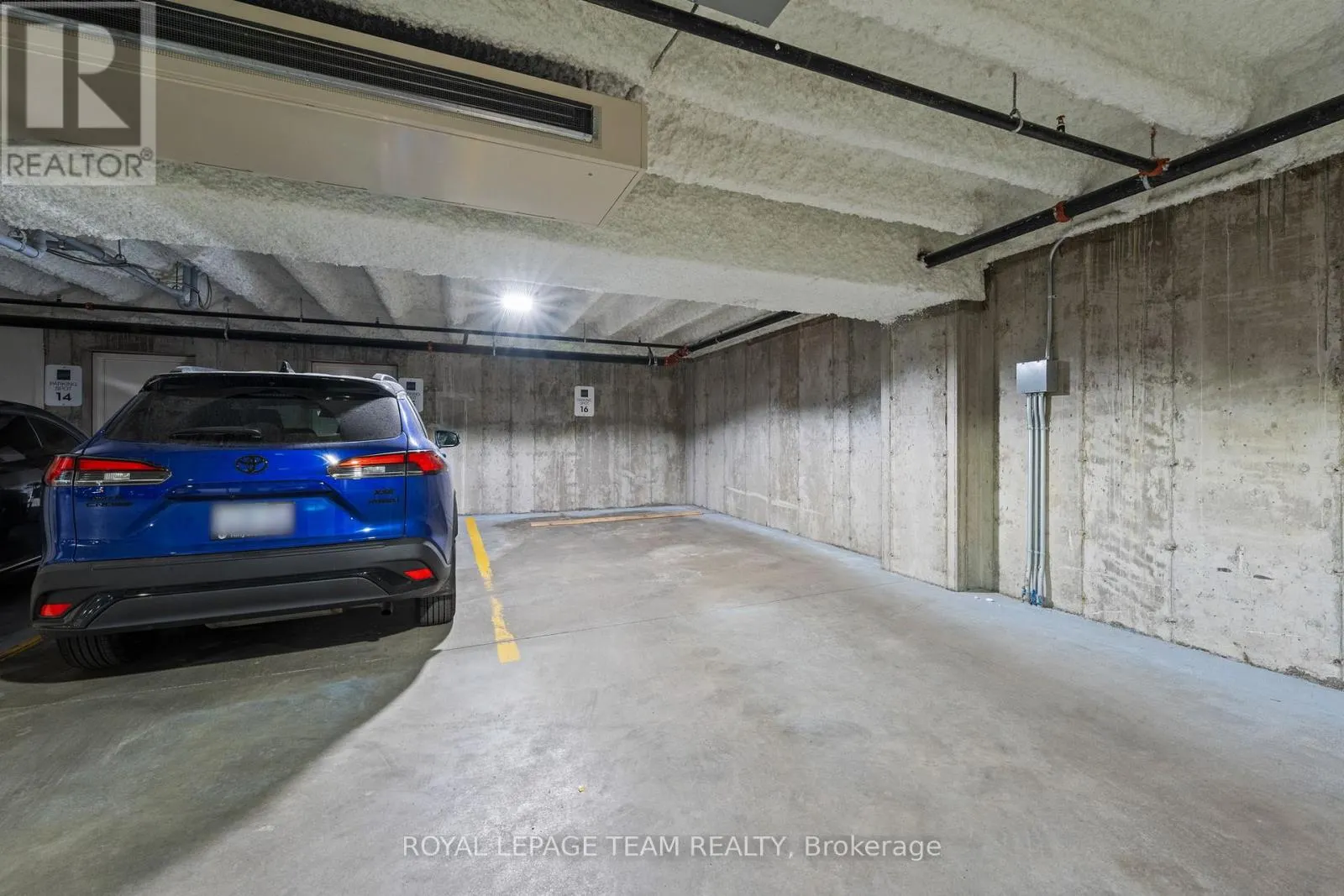 310 - 110 CORTILE PRIVATE