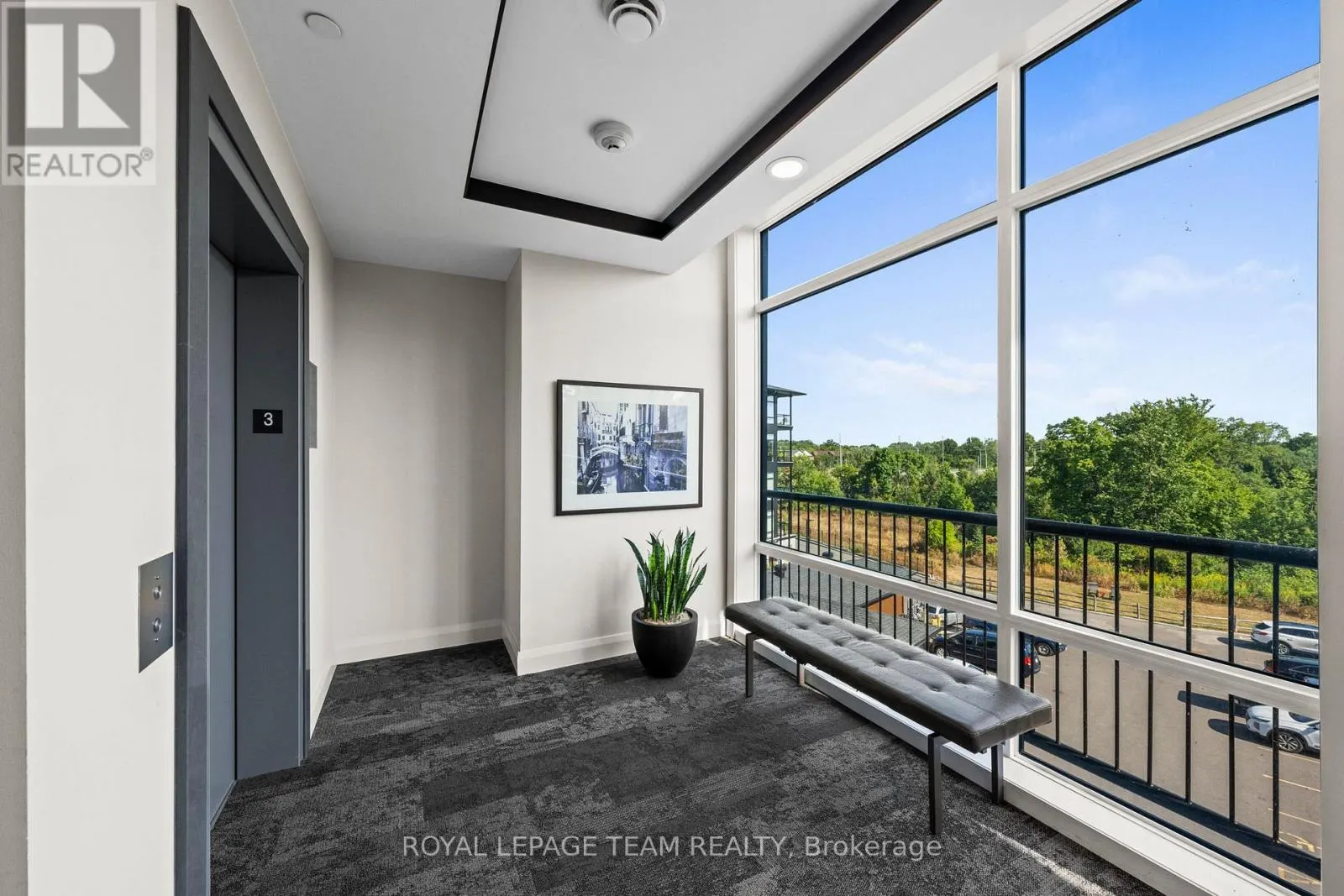 310 - 110 CORTILE PRIVATE