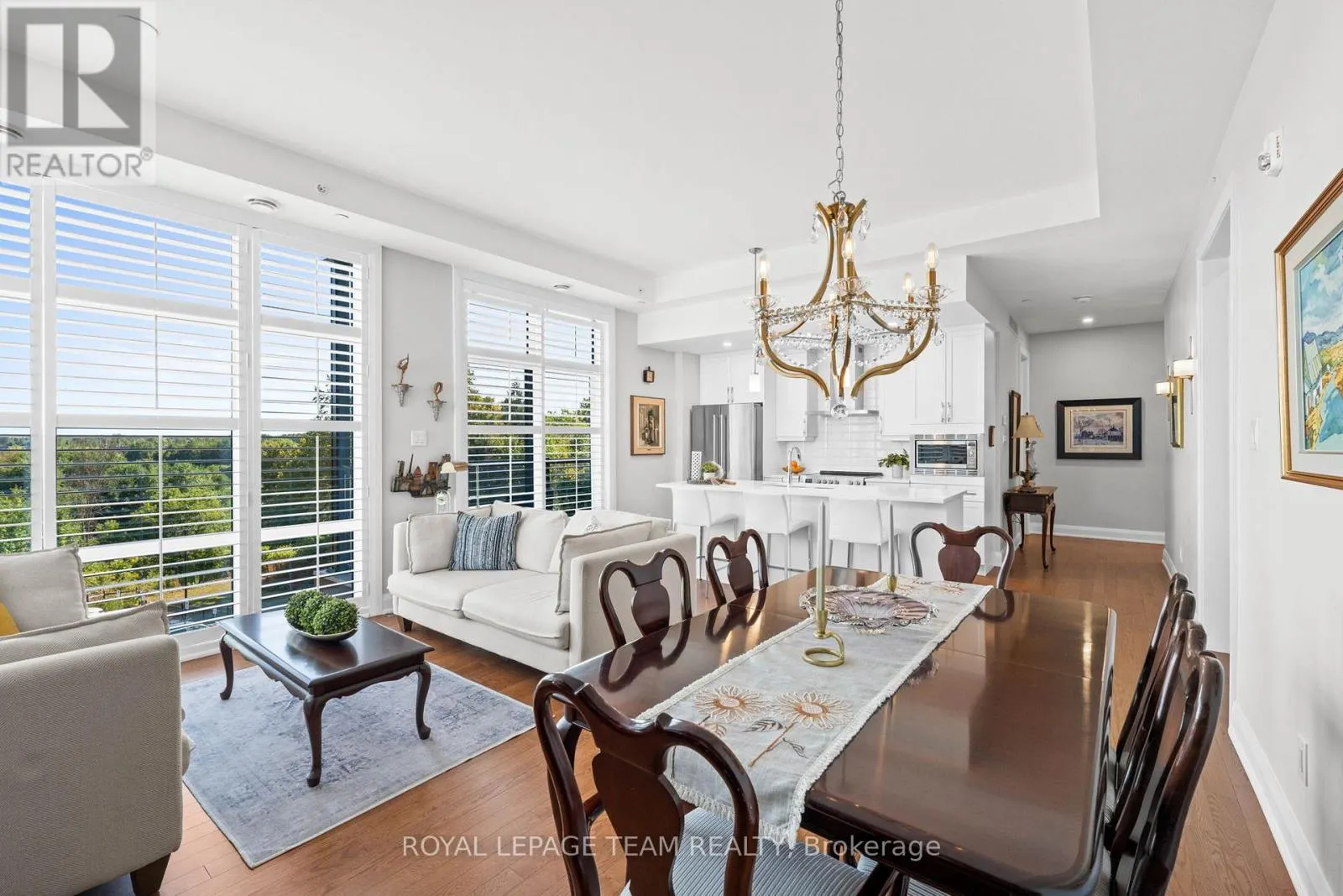 310 - 110 CORTILE PRIVATE